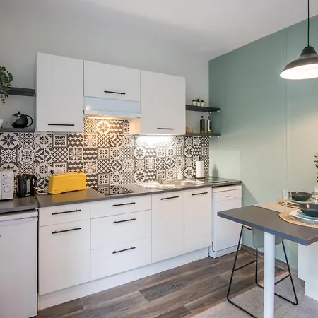 Cardabelle - Joli Appt Pour 2 Avec Parking Prive アパート